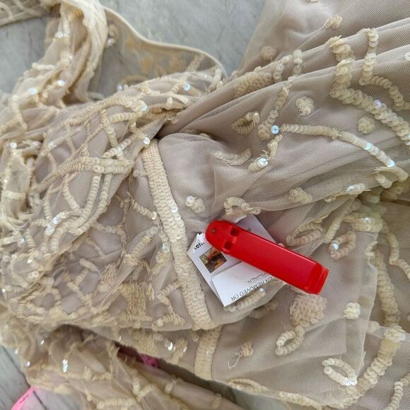 MAC DUGGAL Nude Sequined Illusion High Neck Long Sleeve Midi Dress size 10 NWOT - Picture 6 of 9